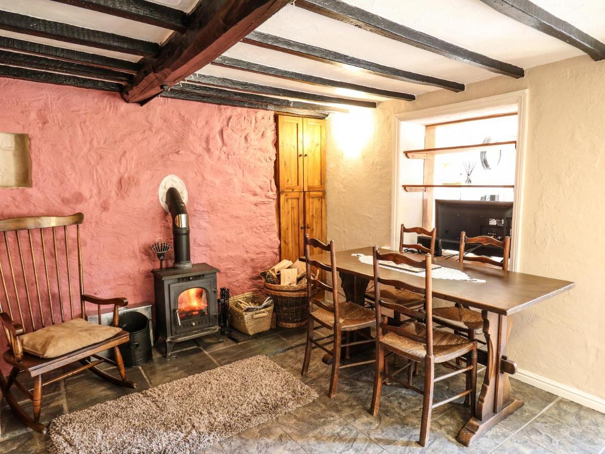 Brook Cottage スランイドロイス エクステリア 写真